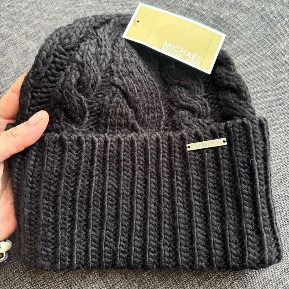 Michael Kors Women's Cable Knit Hat New One Size